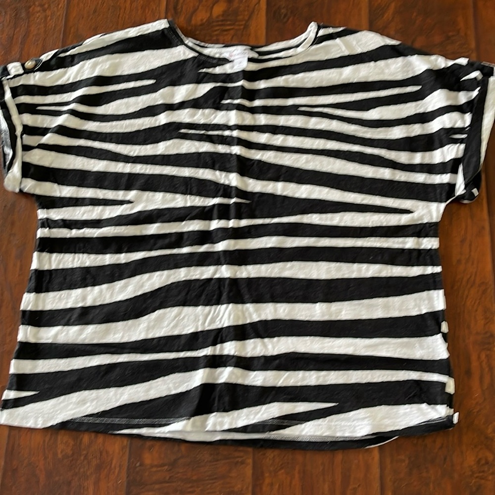 Women’s short sleeve t shirt